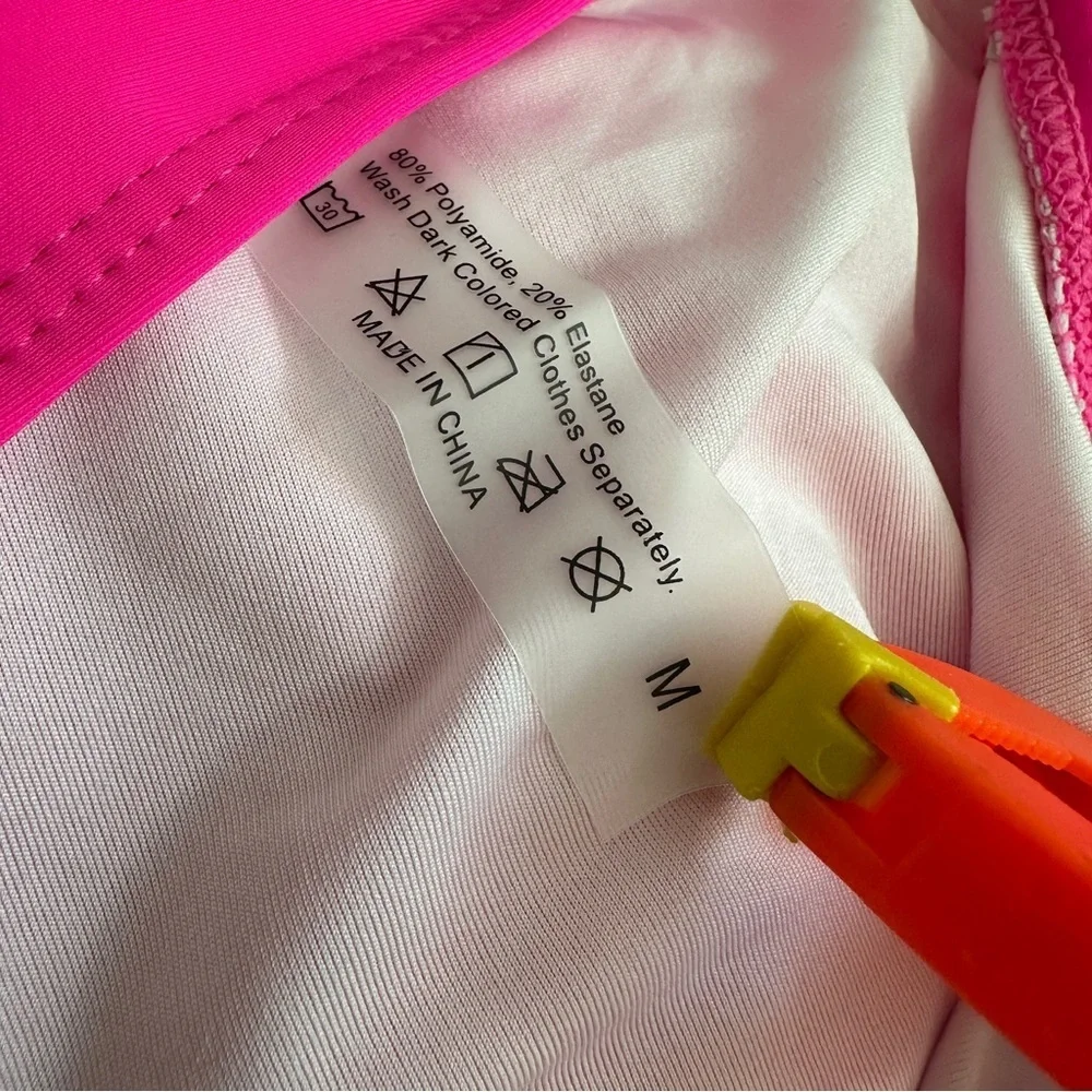 Edel Qual Bright Pink Ruffled Swimsuit NWOT Medium